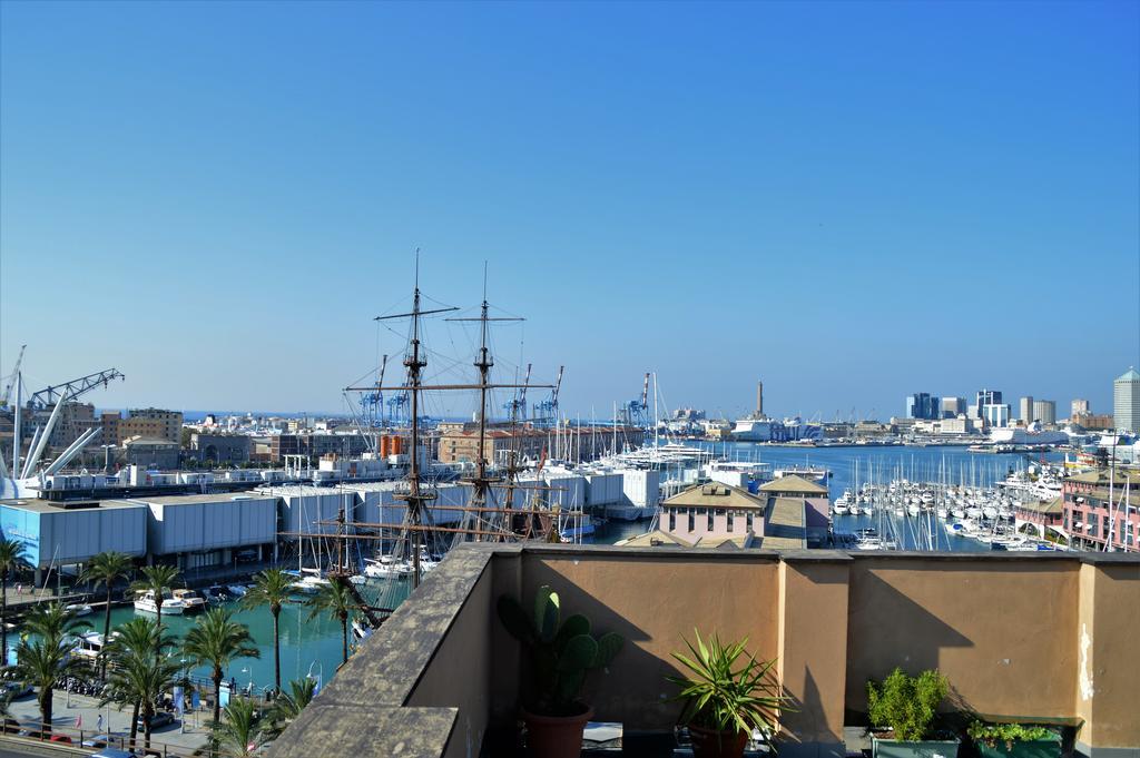 Sunflower Apartment With Private Terrace And Lift Genova Eksteriør bilde