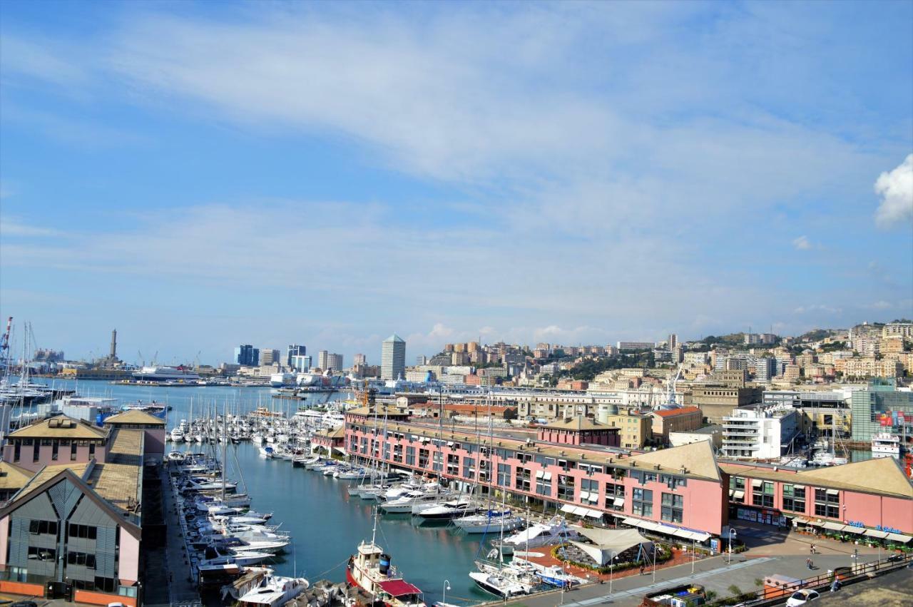 Sunflower Apartment With Private Terrace And Lift Genova Eksteriør bilde